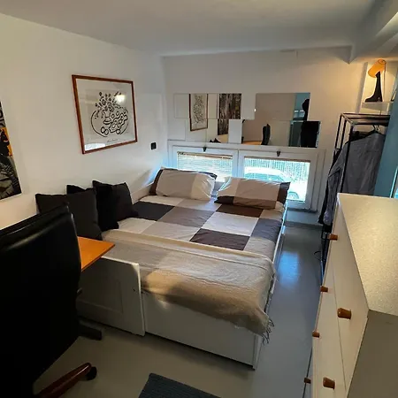 公寓 Ampio Loft Su Due Livelli Con Giardino