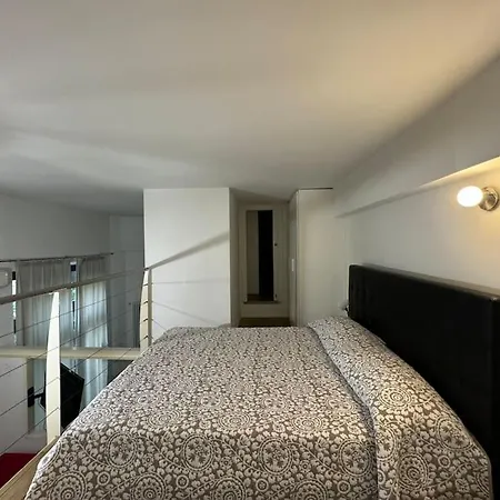 Washington Loft Апартаменты Милан