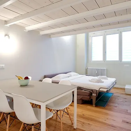 Apartment Design Loft Perfect For Couples Milan