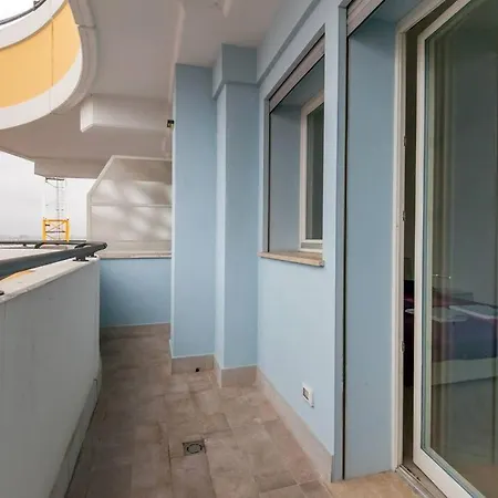 12th Floor Diamond Tower - 72 *