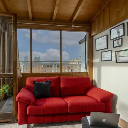 Vista Duomo Attico In Centro • Metro A 2 Minuti דירה *