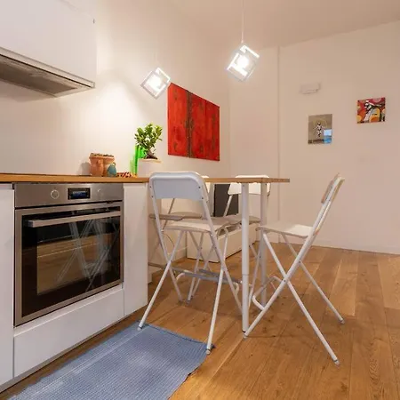 Bilocale Ristrutturato A Nolo Apartment Milan
