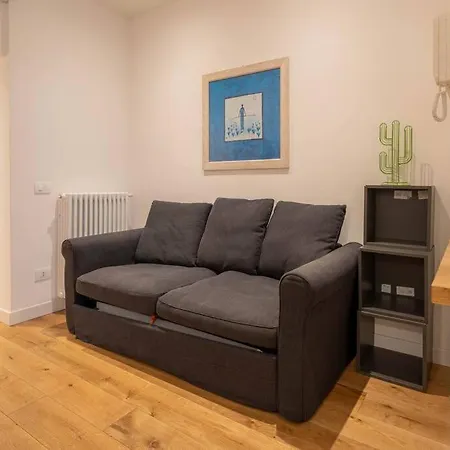 Apartment Bilocale Ristrutturato A Nolo Milan
