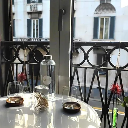 B And G San Babila- Luxury In The Heart Of - Design District Vendégház