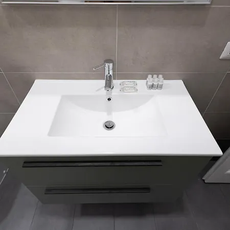 Elegante Quadrilocale Liberty In Zona Risorgimento *