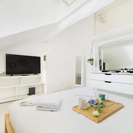 Easylife - Nido Di Stile In Porta Romana Apartment