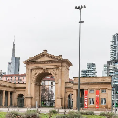 Stile E Comodità Nel Vivace Centro Di