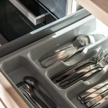 We - Premuda Boutique, *