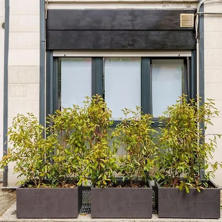 Apartman Brand New Large Studio With Parking - Opera Studio Milánó
