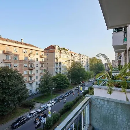 Appartement Porta Romana Duomo A 10 Minuti