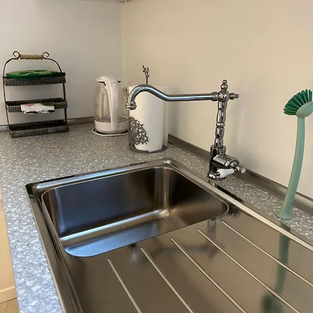 Appartement Flowers, A Cozy In Milan