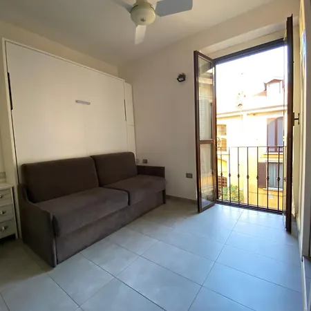 Porta Venezia, A Centro Διαμέρισμα