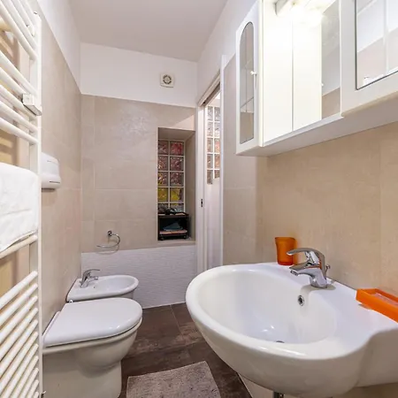 Principe Eugenio Charme * Μιλάνο