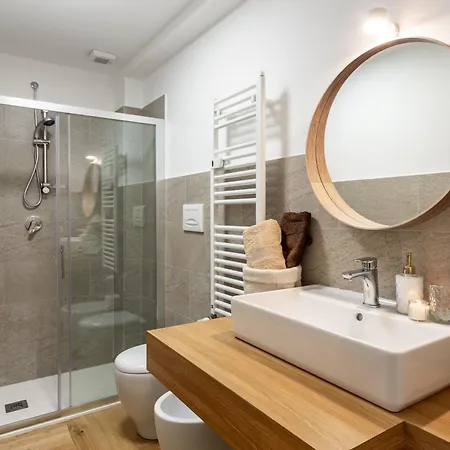 Апартаменты 45royal Stylish House Center Милан