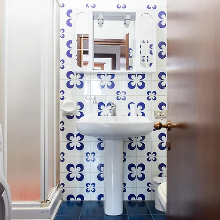 Ampio Con Terrazzo, 3 E 2 Bagni A 2 Passi Dalla Metro *