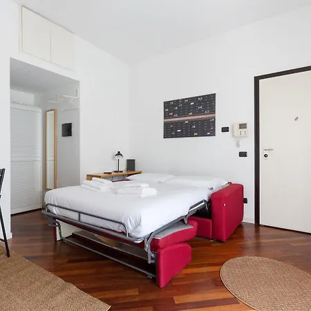 Guesthost - Comfy Only 900m From Affori Fn Station! 아파트