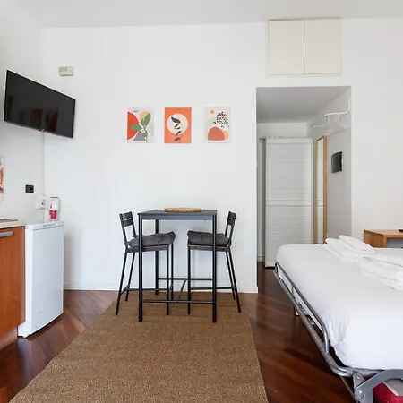 Guesthost - Comfy Only 900m From Affori Fn Station! Mediolan