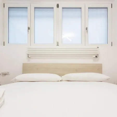 Ihost Cozy Flat - Val Strona 1 דירה מילאנו