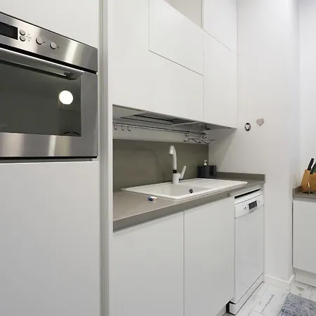 Mila Lux Lodi * Milan