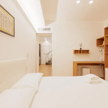 Chic & Modern Flat Just 450 Mt From Centrale Fs Apartment