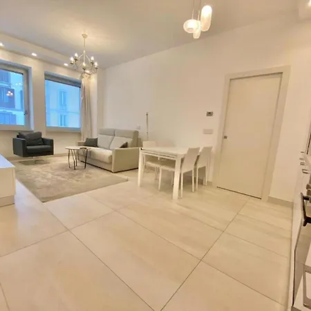 Elegance Duomo * 米兰