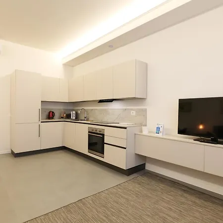 Apartment Primopiano - Astolfo 14 *