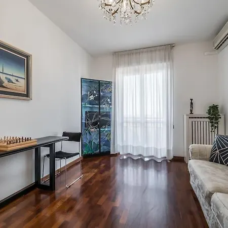 Navigli - 5 Minutes From The Metro מילאנו