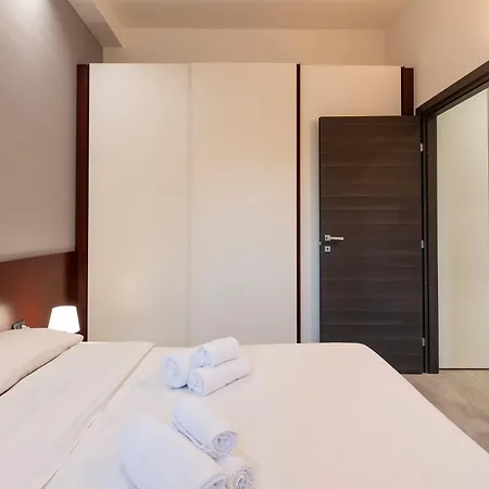 아파트 Temporaryflat San Babila