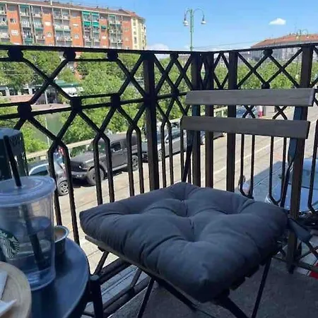 Apartamento Grazioso Monolocale Vista Darsena Milão