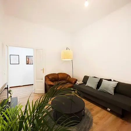 20 Min Duomo *design Apartment* شقة ميلان