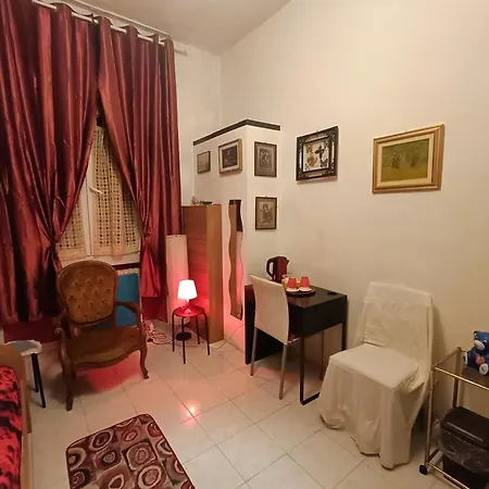 Rum i privatbostad Casa Vicino Villapizzone