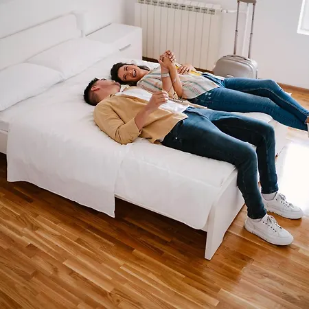 Hostel New Generation Navigli *