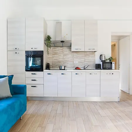 Апартаменты The Rent - Spacious Two Bedrooms Near Porta Romana Милан