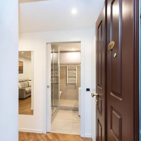 アパート Magnoliaapartments - 5 Nirone Center