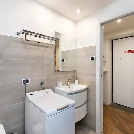 Magnoliaapartments - 5 Nirone Center *