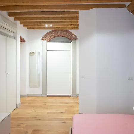 Apartamento Milano Suite Home Milão