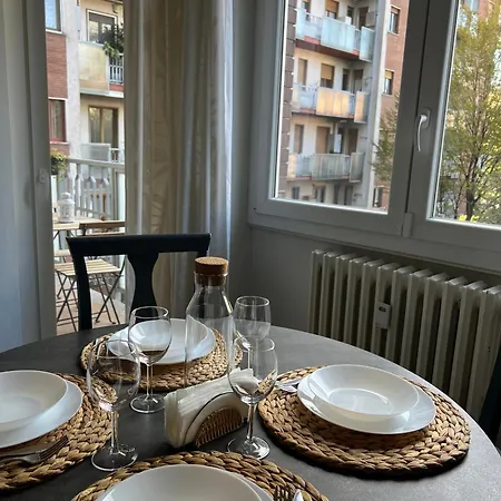 Cici's Lägenhet *