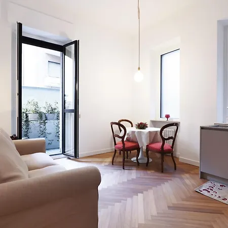 Elegant In Repubblica Brera Apartament *
