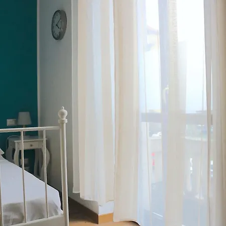 Lovely Navigli With Balcony - Via Carlo Torre * Milánó