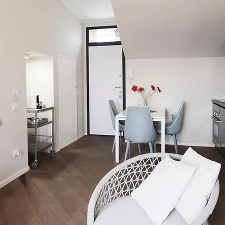 Comecasa Attic 5 Min Walk From Duomo *