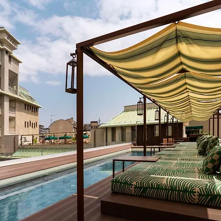 Radisson Collection Hotel, Santa Sofia 5*