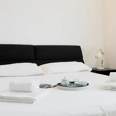 Easylife - - Galleria Buenos Aires 11- Porta Venezia * Milan