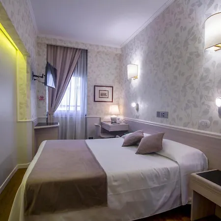 Flora 3* Μιλάνο