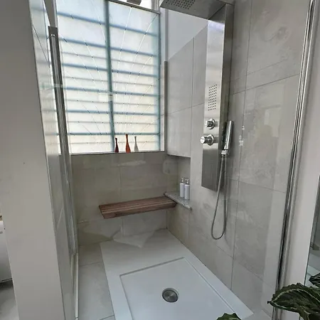 My Place - Navigli Milaan