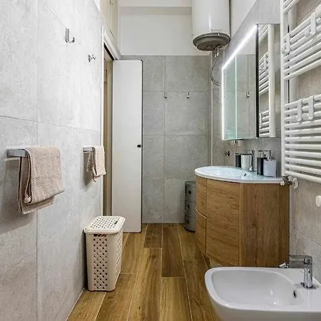 San Siro A 7 Minuti Stanza Con Zone Comuni * מילאנו