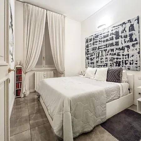 Appartement Casa Alberto Da Giussano, Elegante Bilocale In Centro Con Balcone Sul Parco