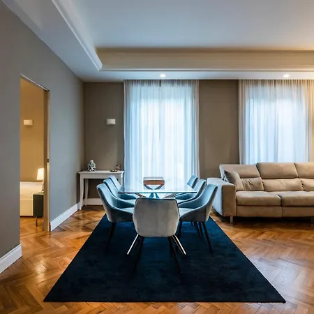 Heart Sforza Duomo Apartament