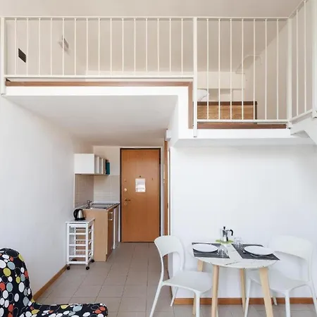 Guesthost - Magenta Long Let Apts Milan