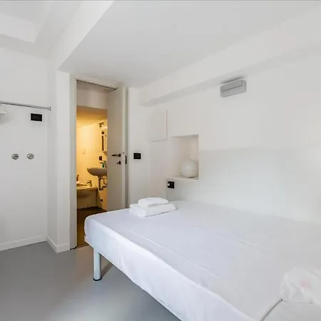 Guesthost - Magenta Long Let Apts Apartment