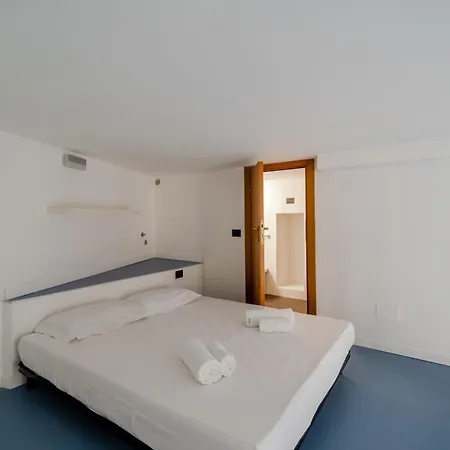 Guesthost - Magenta Long Let Apts *